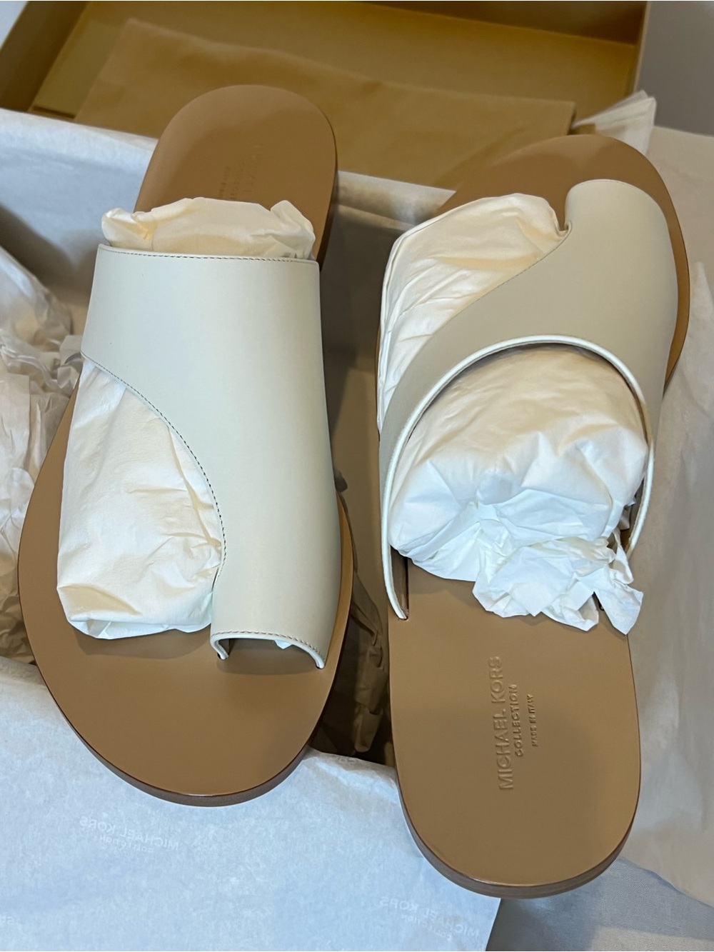 Michael Kors Collection Nettuno Thong Baby Calf Optic White Sz 10 MSRP $595